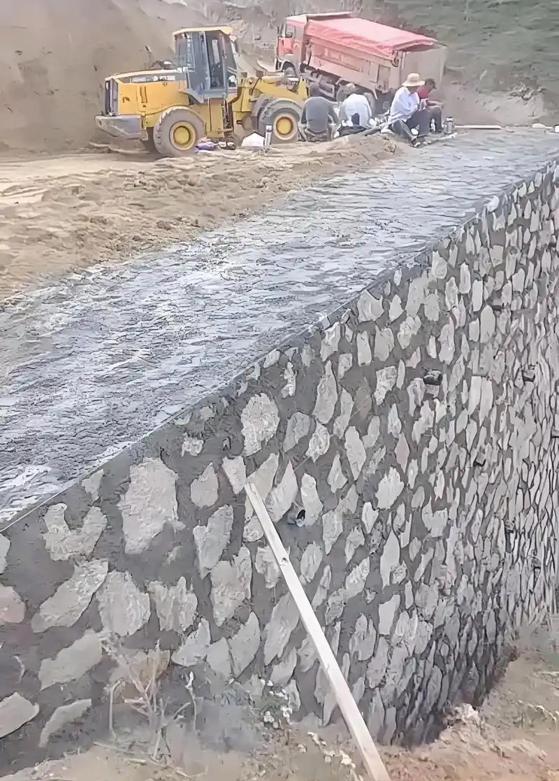 商丘睢县边坡加固